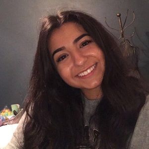 Meet your Posher, Naylea